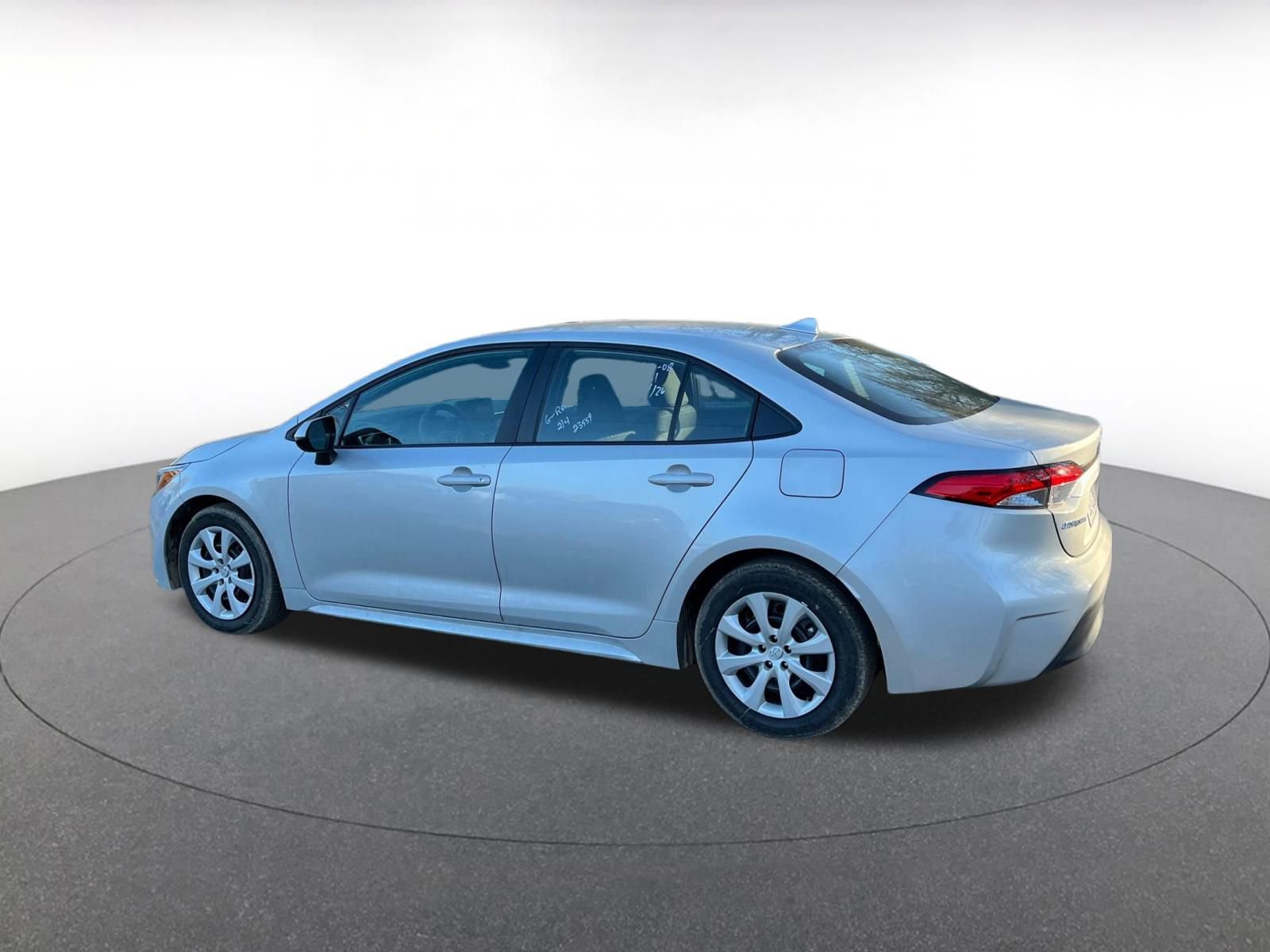 Thumbnail: 2025 Toyota Corolla - 10