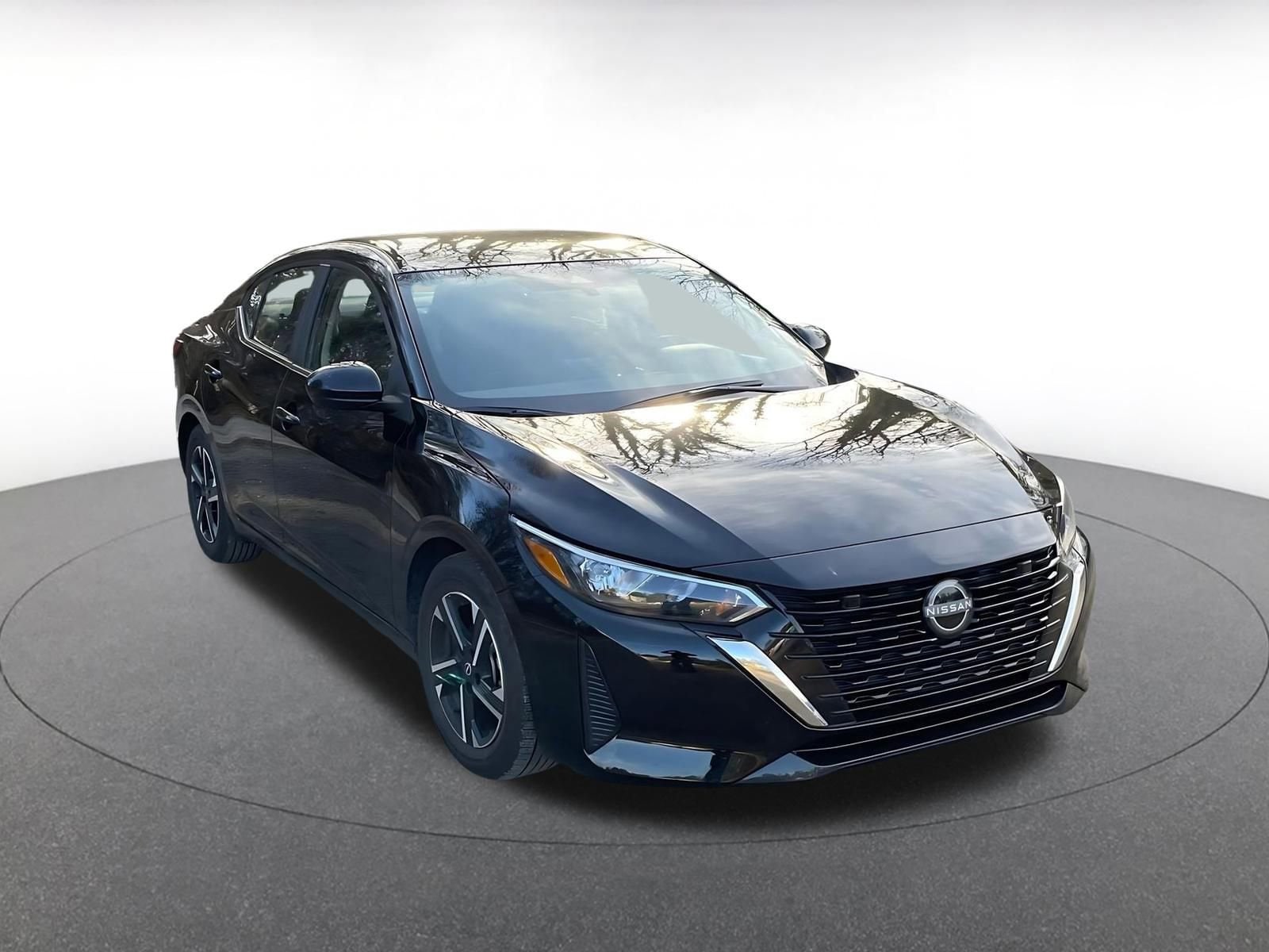 Thumbnail: 2025 Nissan Sentra - 1