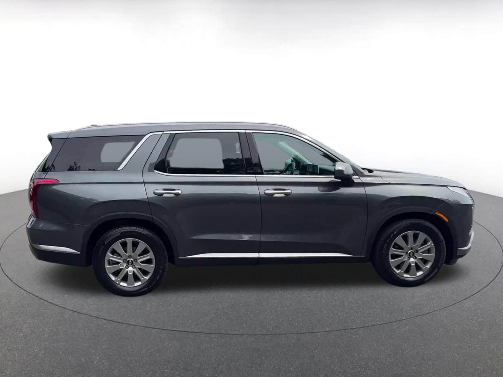 Thumbnail: 2025 Hyundai Palisade - 16