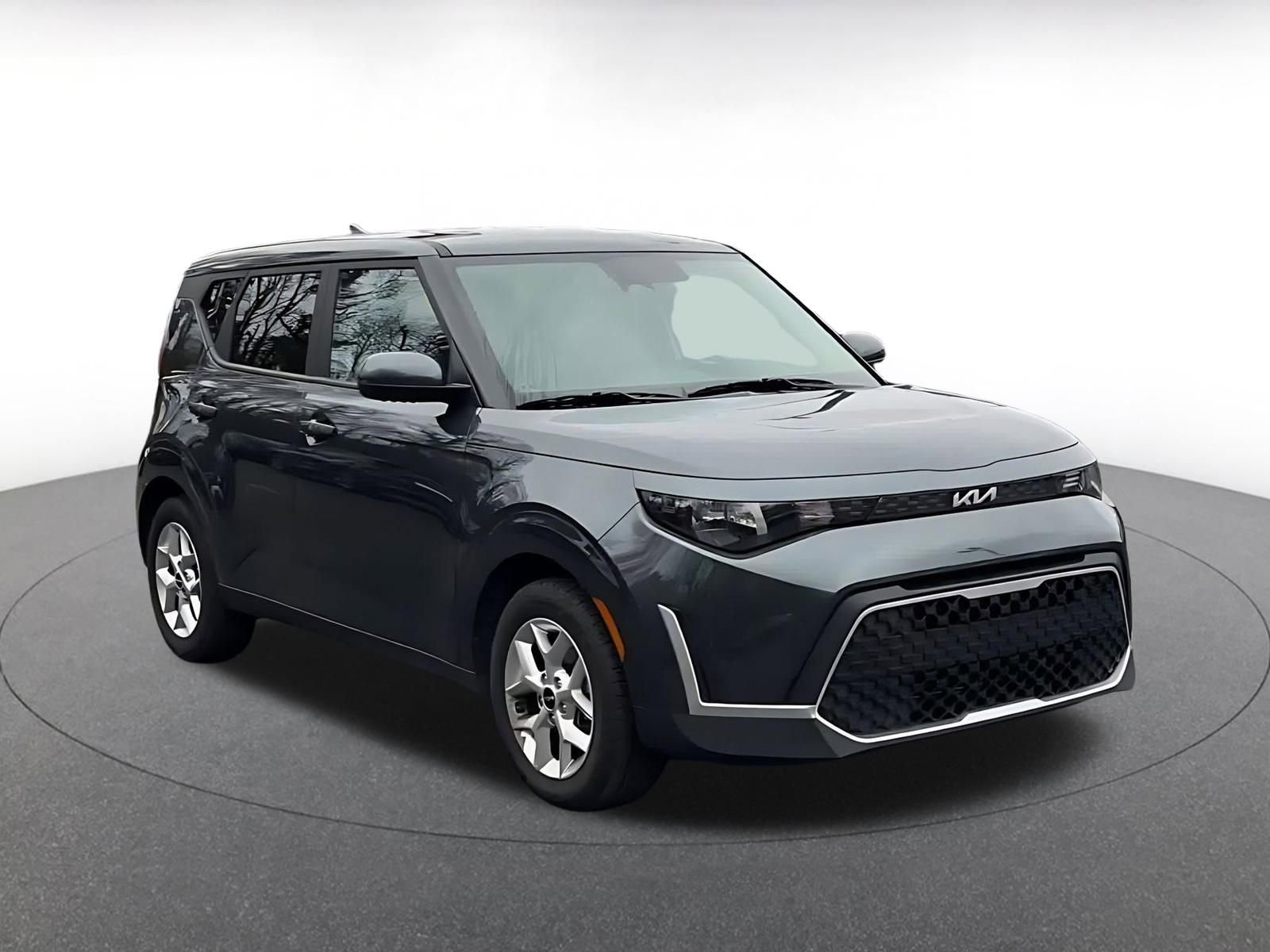 Thumbnail: 2025 Kia Soul - 3