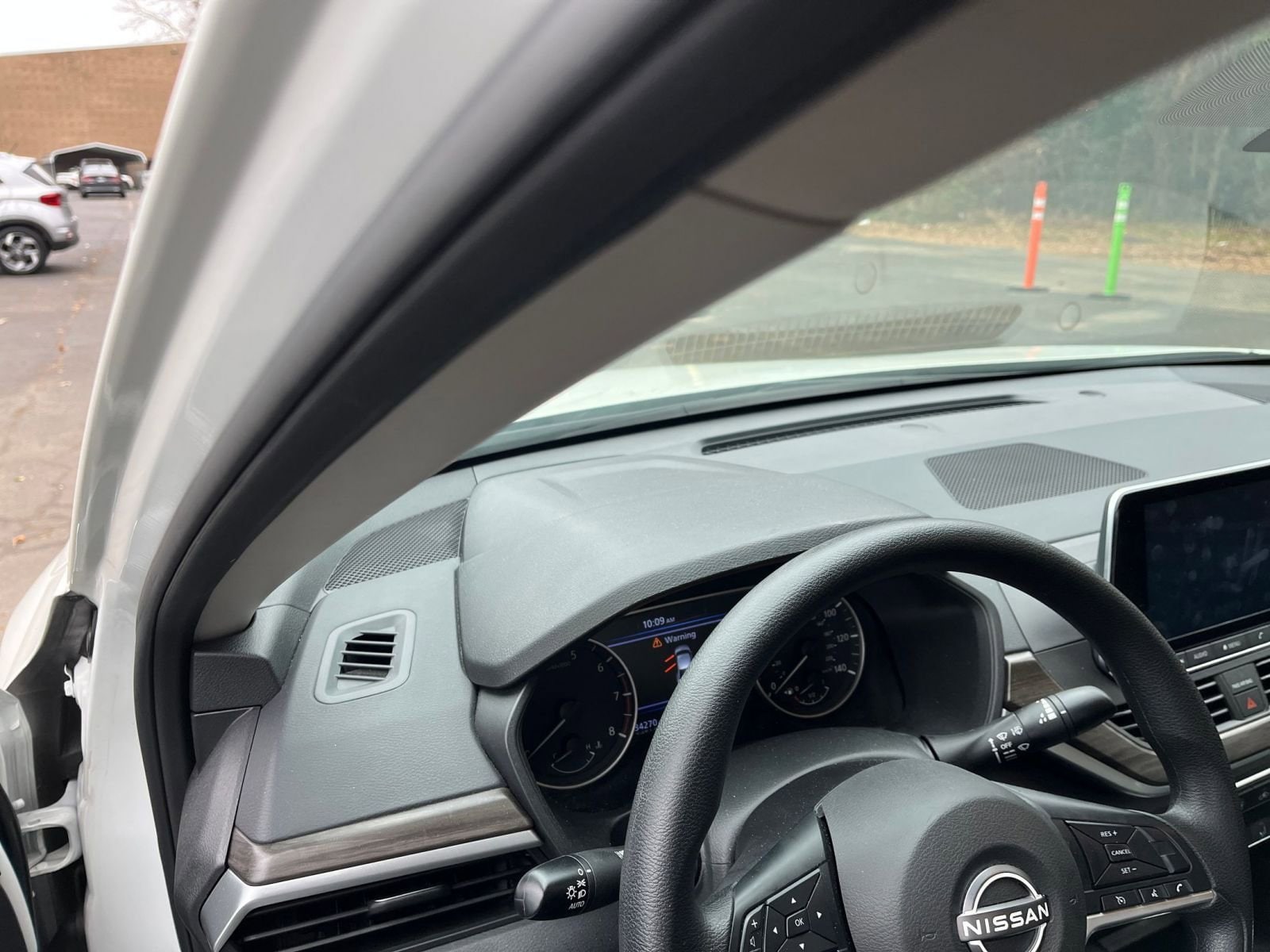 Thumbnail: 2025 Nissan Altima - 33