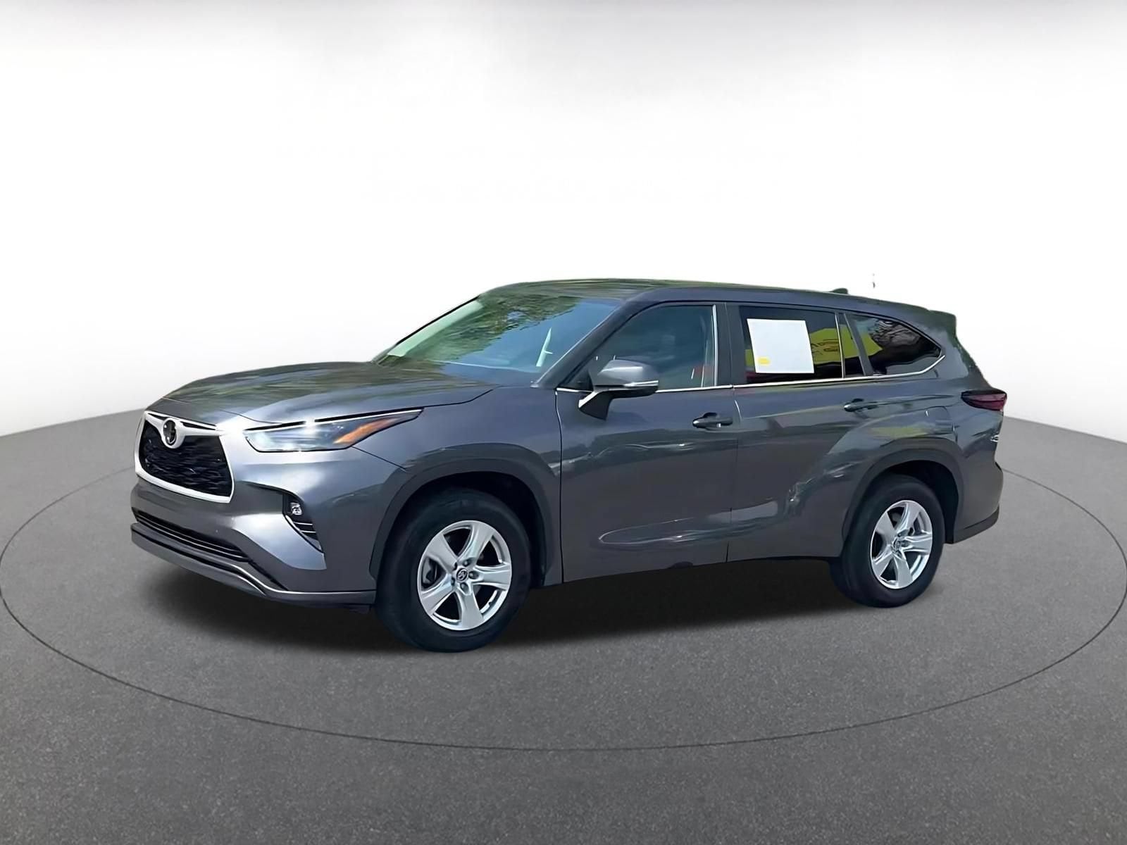 Thumbnail: 2025 Toyota Highlander - 8