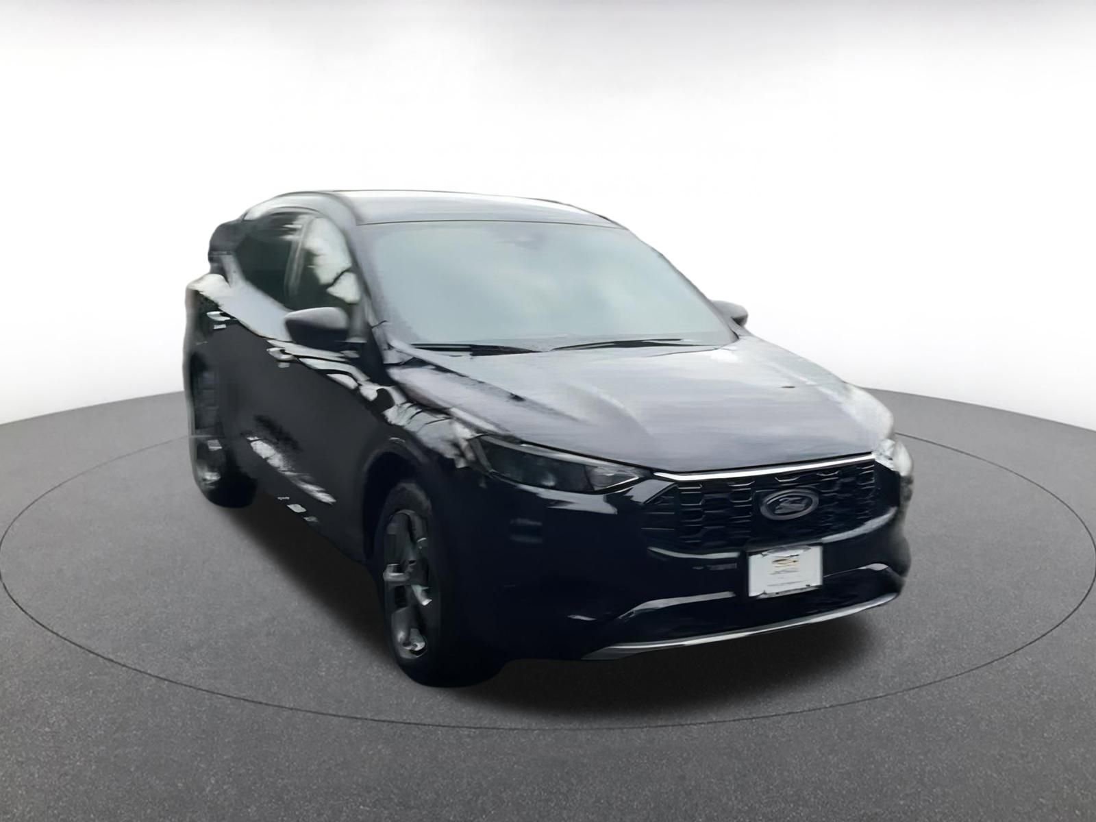 Thumbnail: 2024 Ford Escape - 3