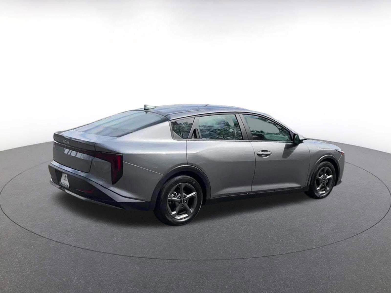 Thumbnail: 2025 Kia K4 - 15