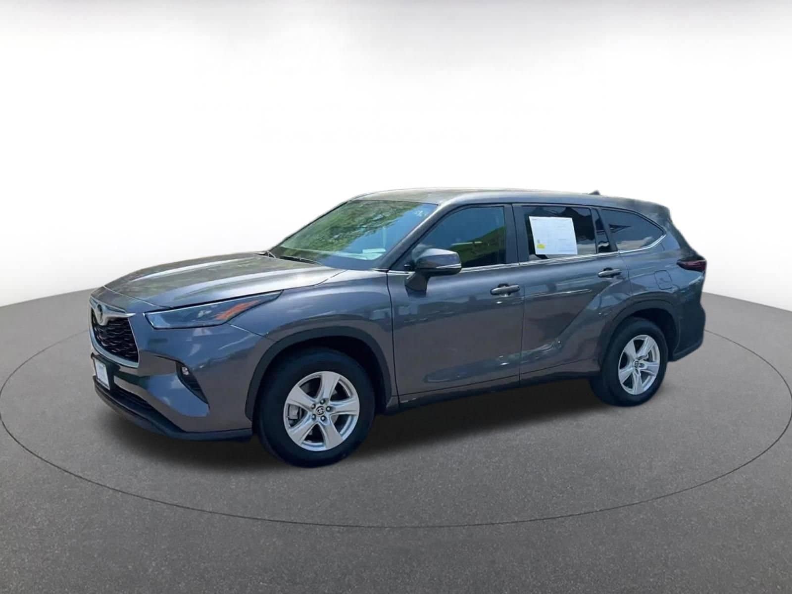 Thumbnail: 2025 Toyota Highlander - 8