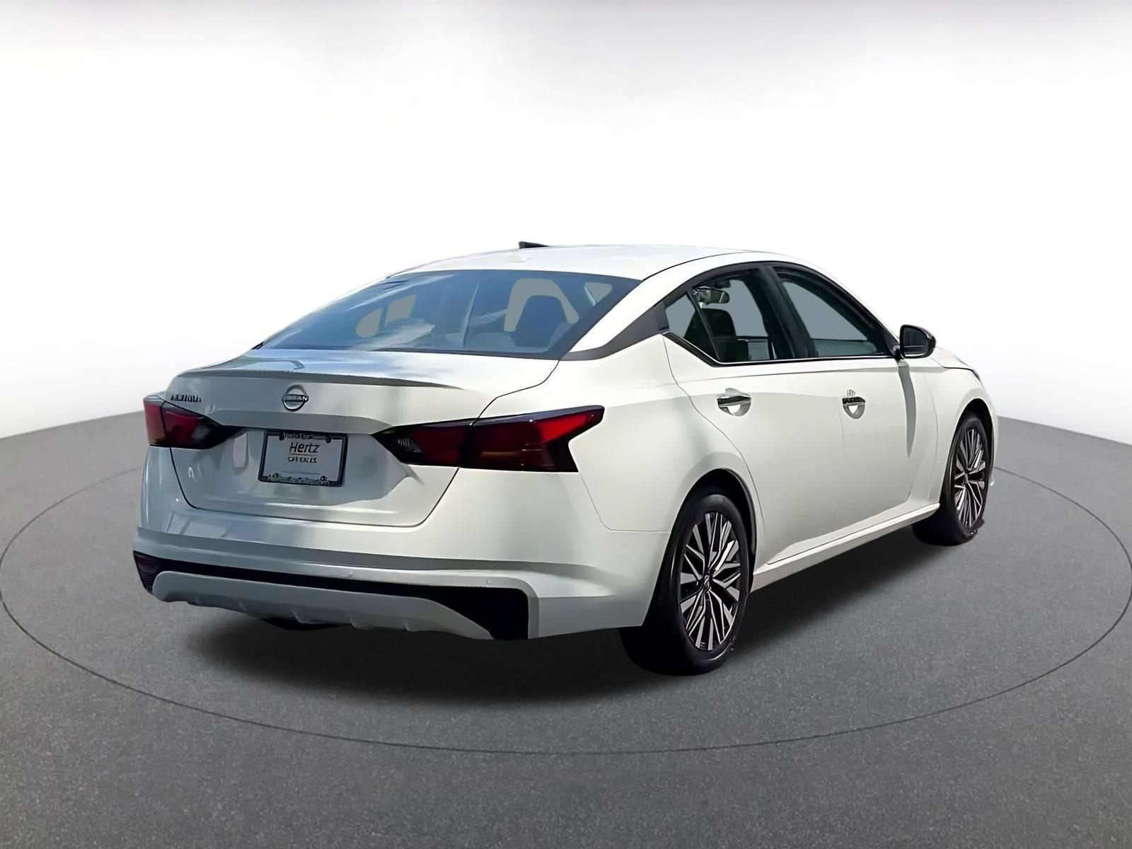 Thumbnail: 2025 Nissan Altima - 14