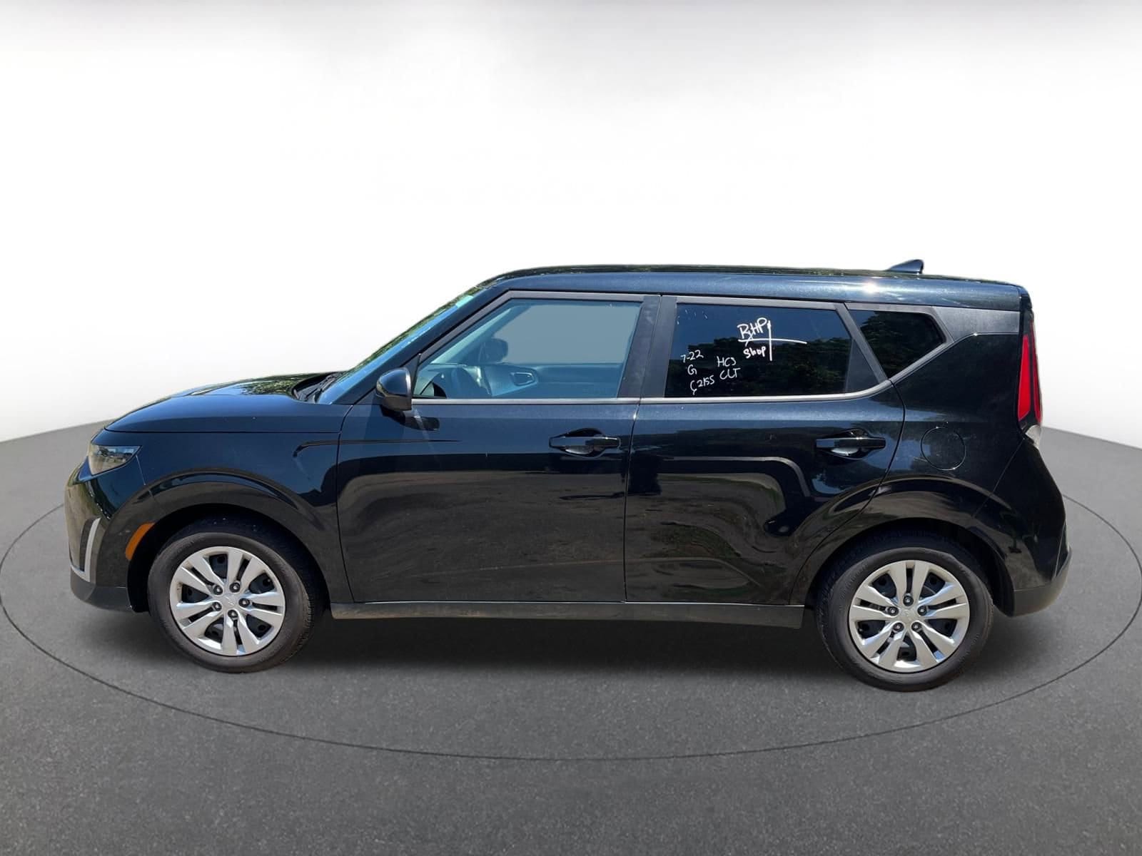 Thumbnail: 2023 Kia Soul - 9
