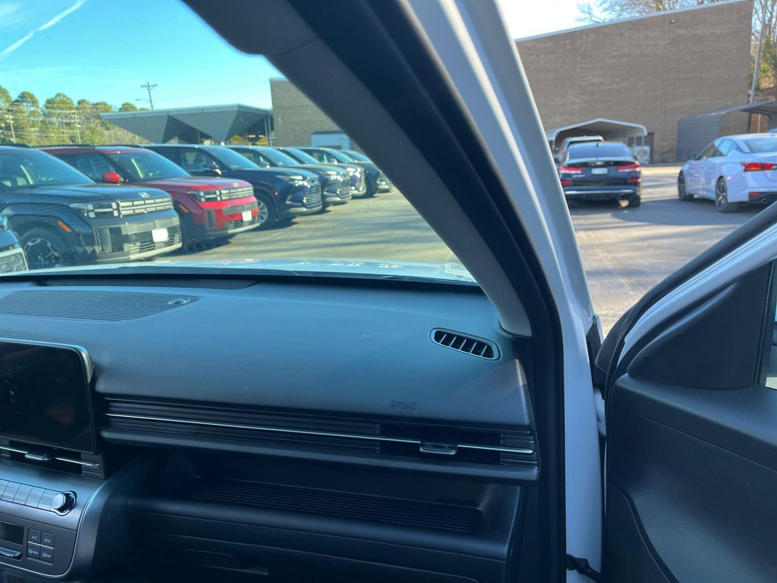 Thumbnail: 2025 Hyundai Kona - 35