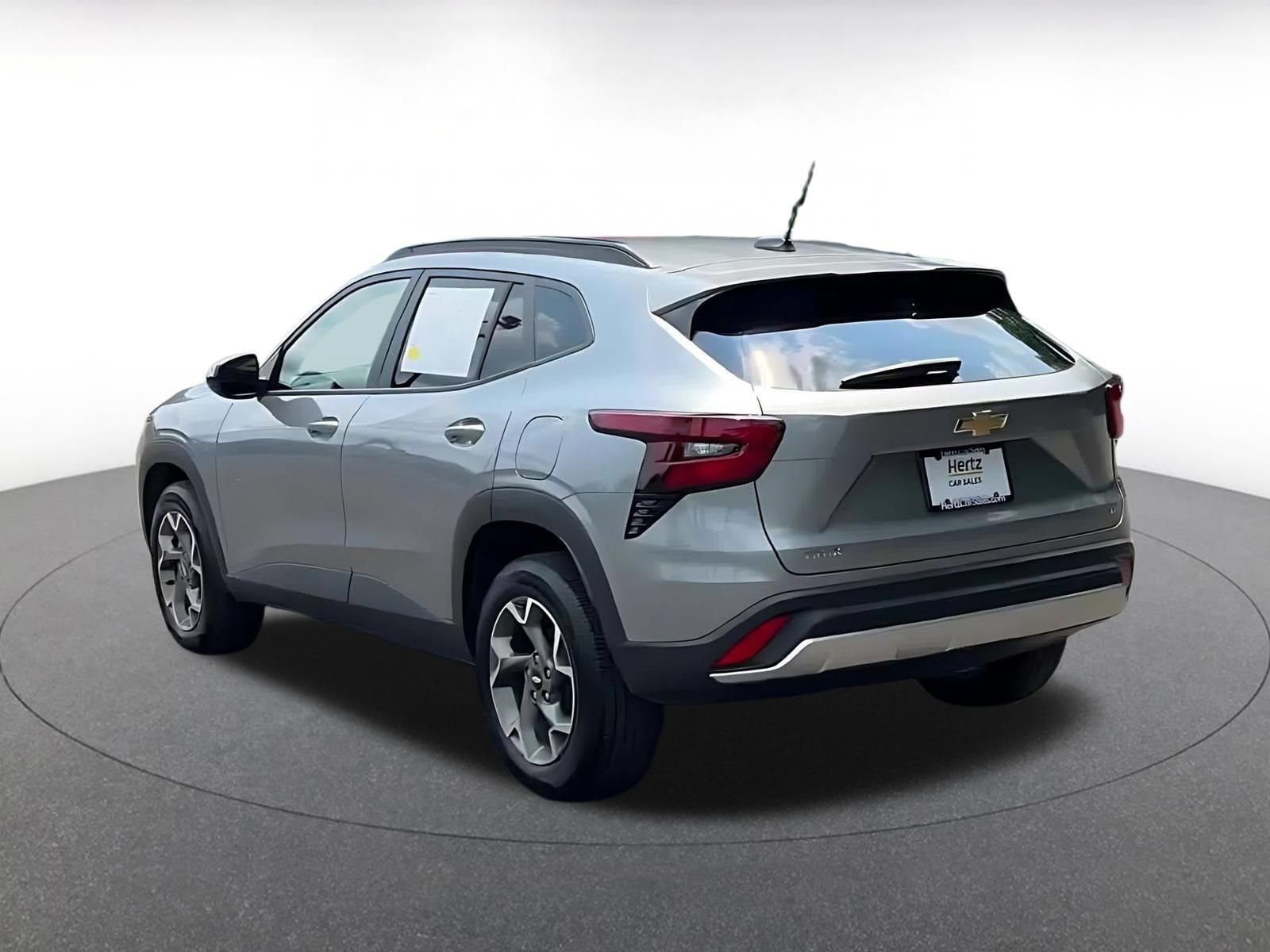 Thumbnail: 2025 Chevrolet Trax - 11