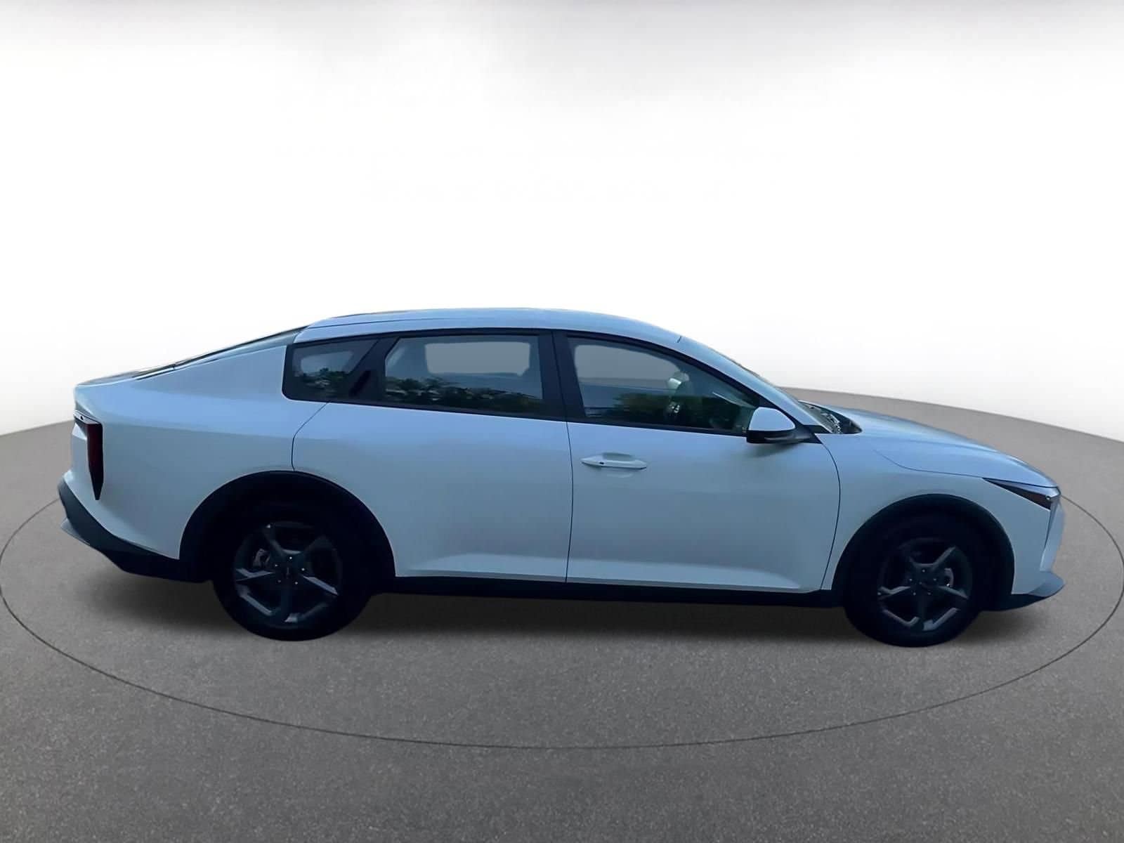 Thumbnail: 2025 Kia K4 - 16