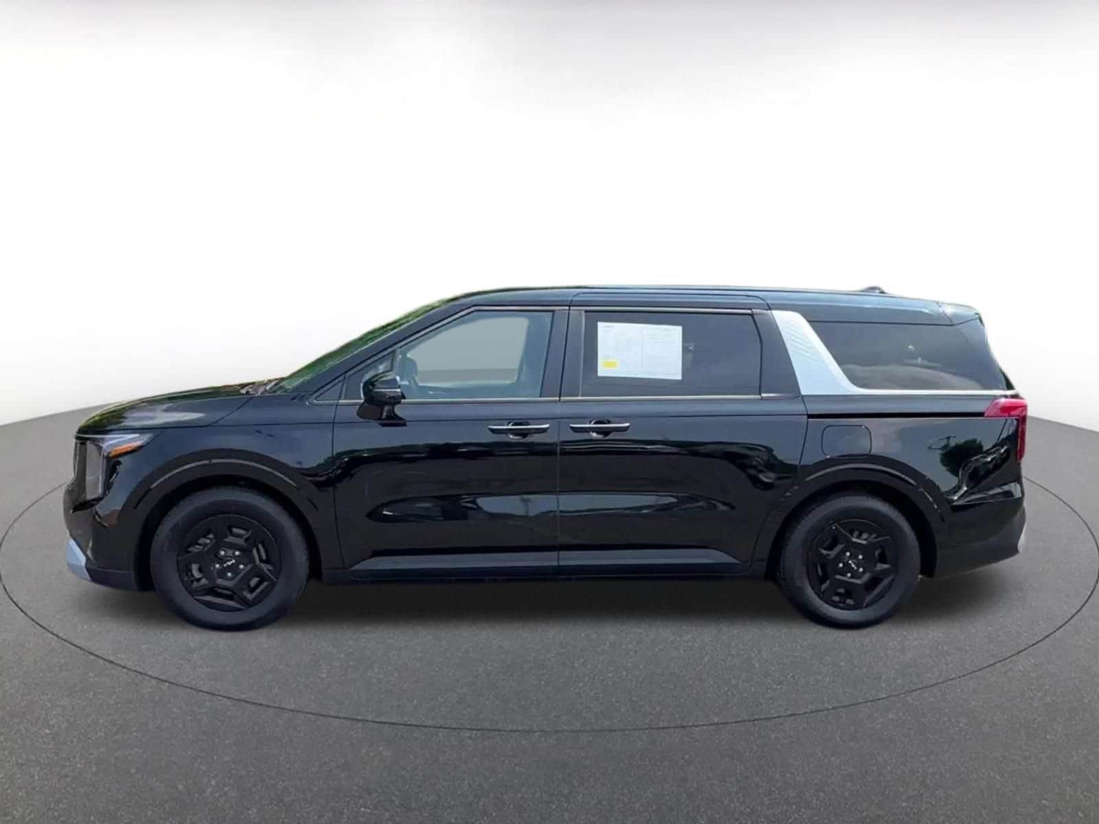 Thumbnail: 2026 Kia Carnival - 9