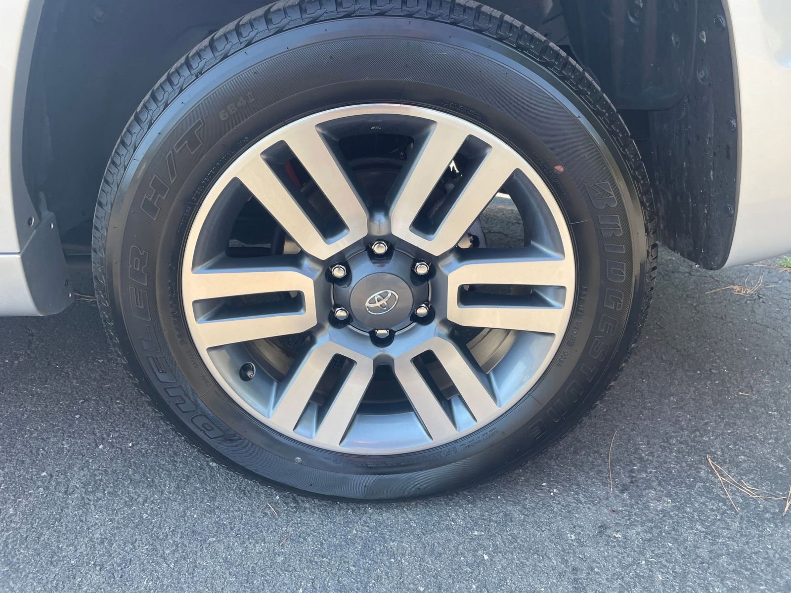 Thumbnail: 2024 Toyota 4Runner - 25