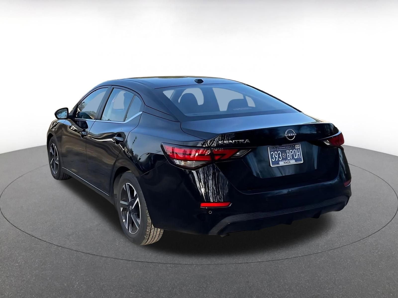 Thumbnail: 2025 Nissan Sentra - 8