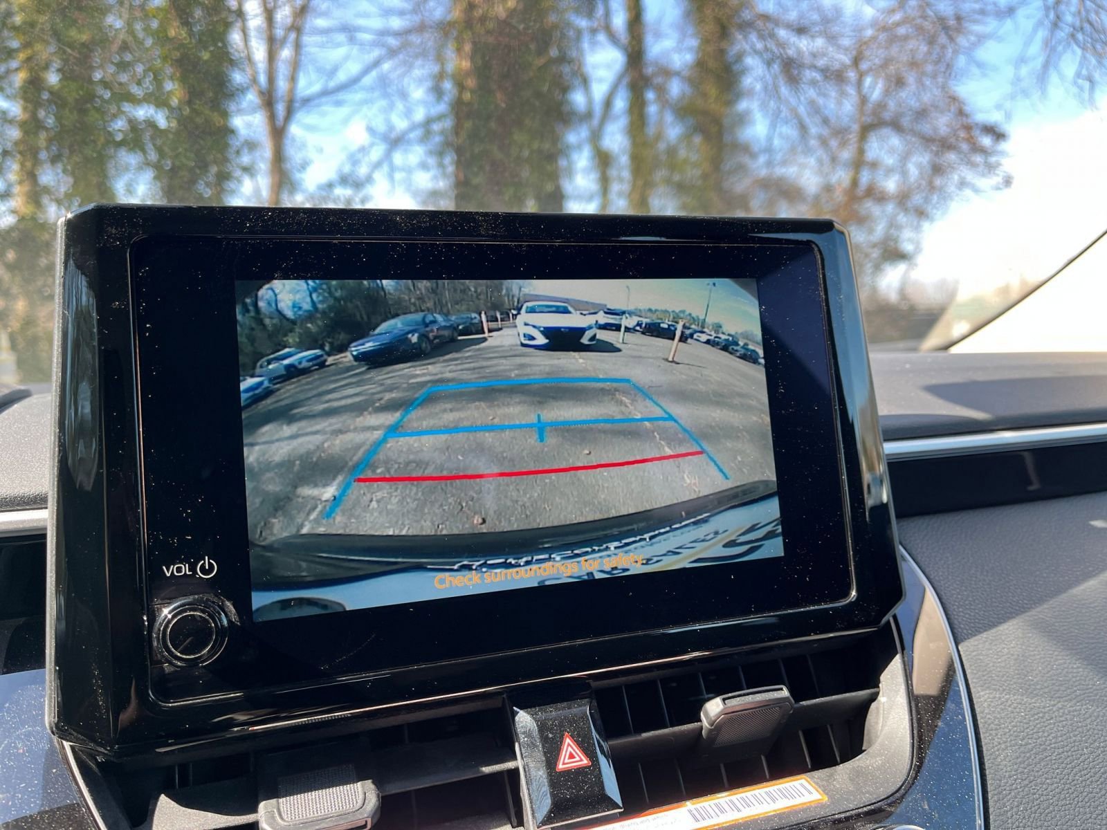 Thumbnail: 2025 Toyota Corolla - 22