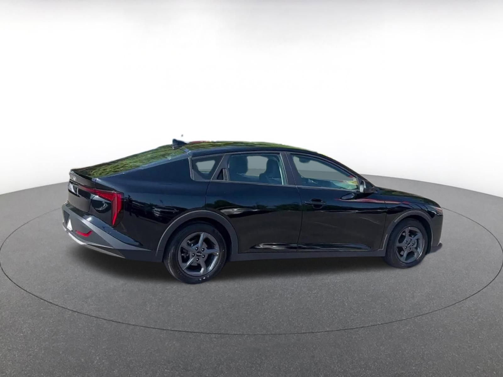 Thumbnail: 2025 Kia K4 - 15