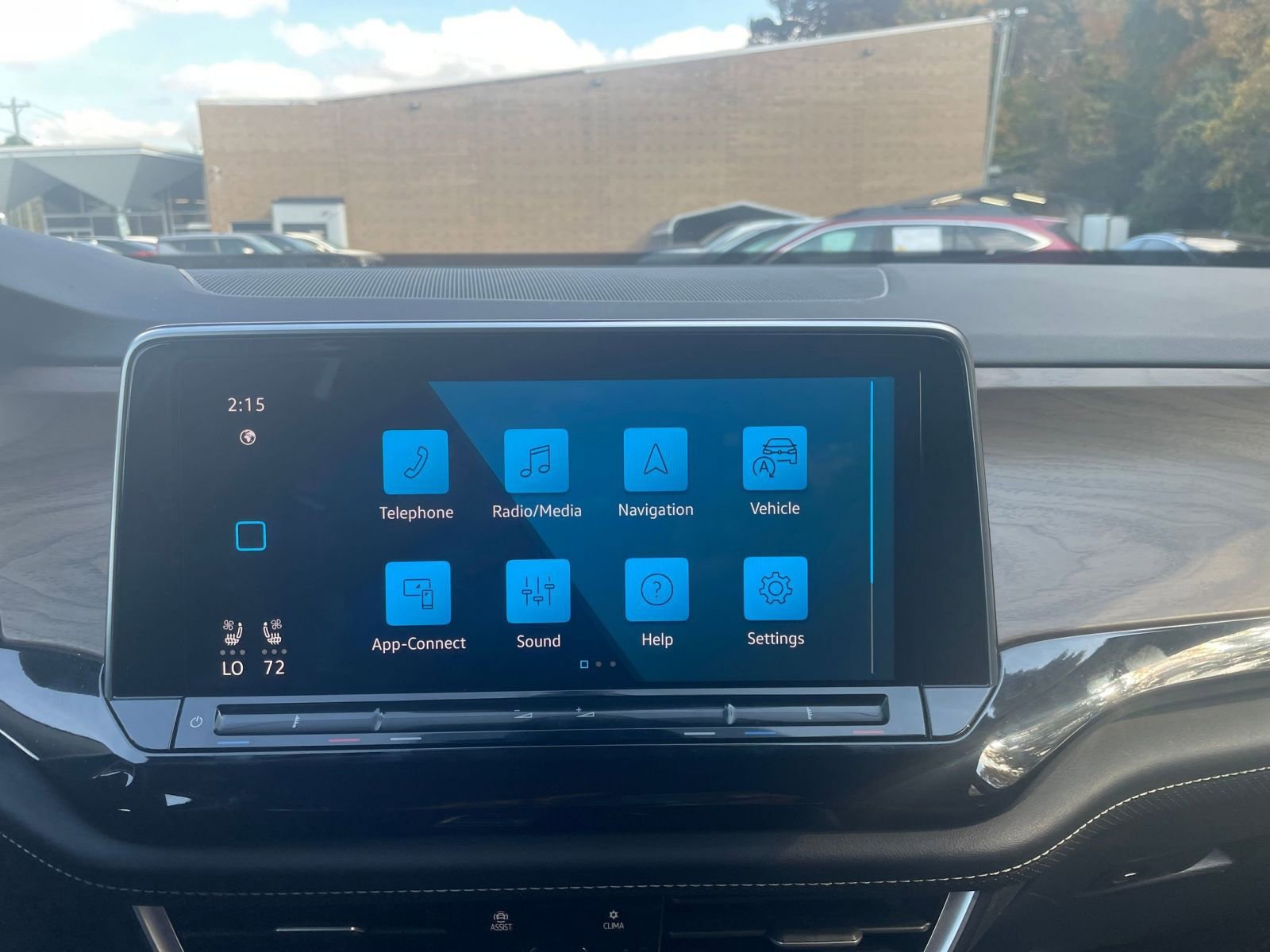 Thumbnail: 2025 Volkswagen Atlas - 20