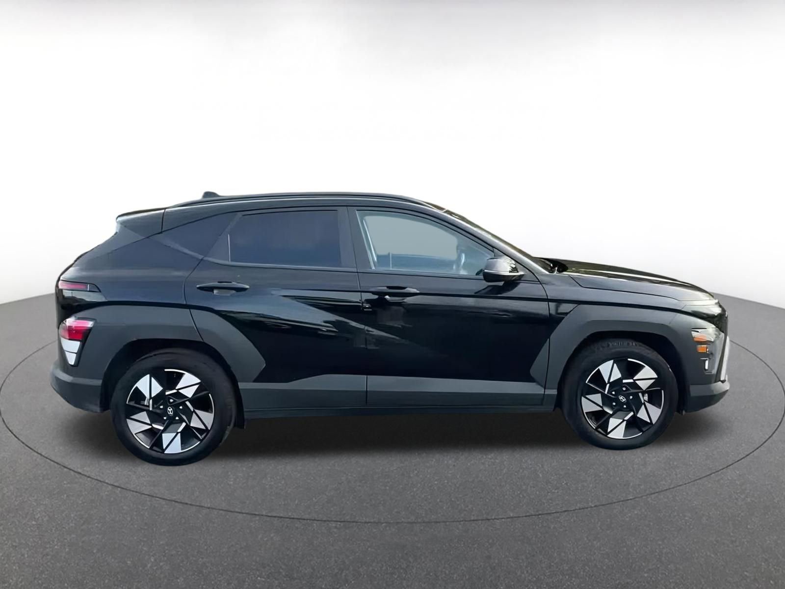 Thumbnail: 2025 Hyundai Kona - 12
