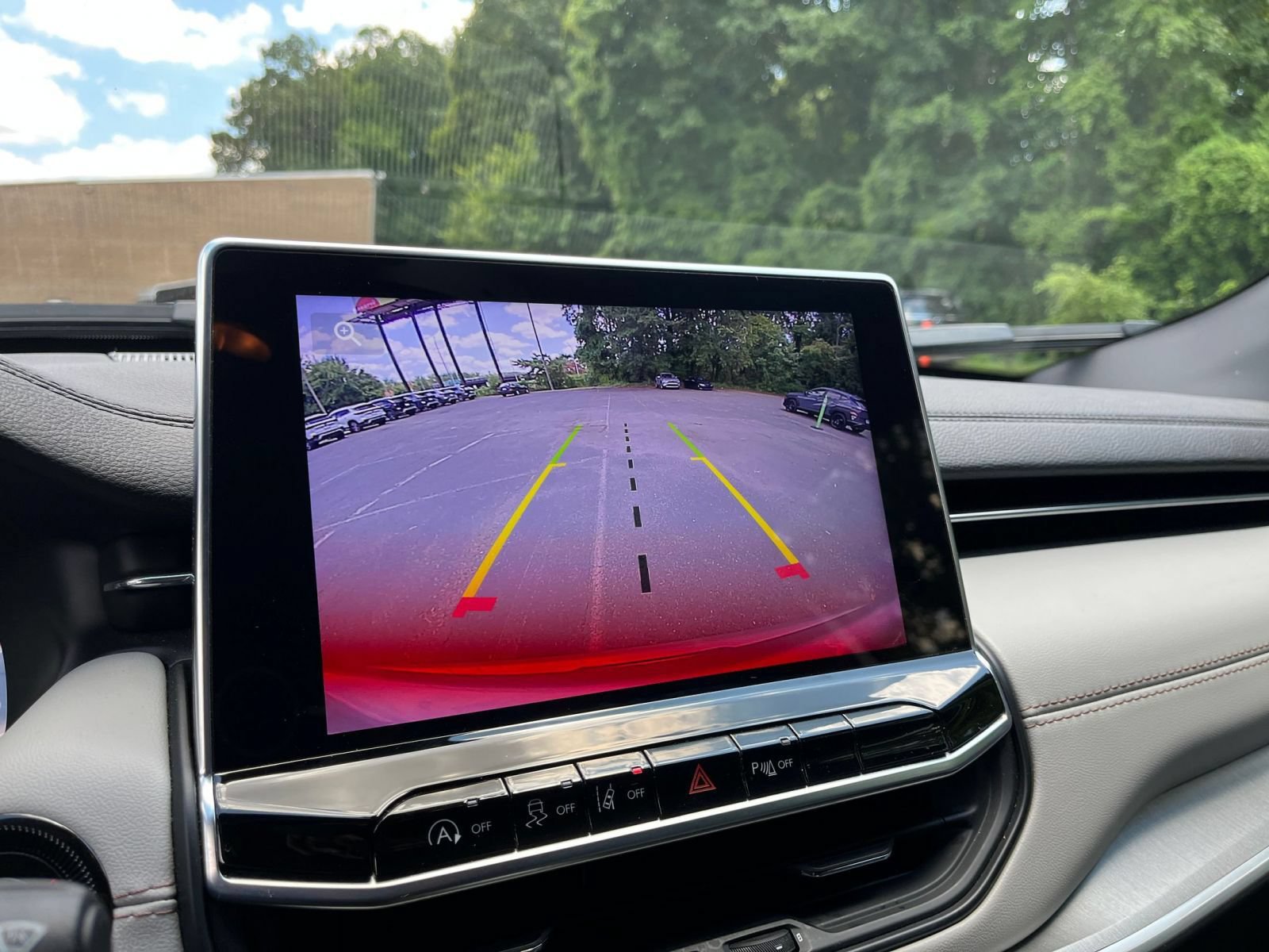 Thumbnail: 2025 Jeep Compass - 24