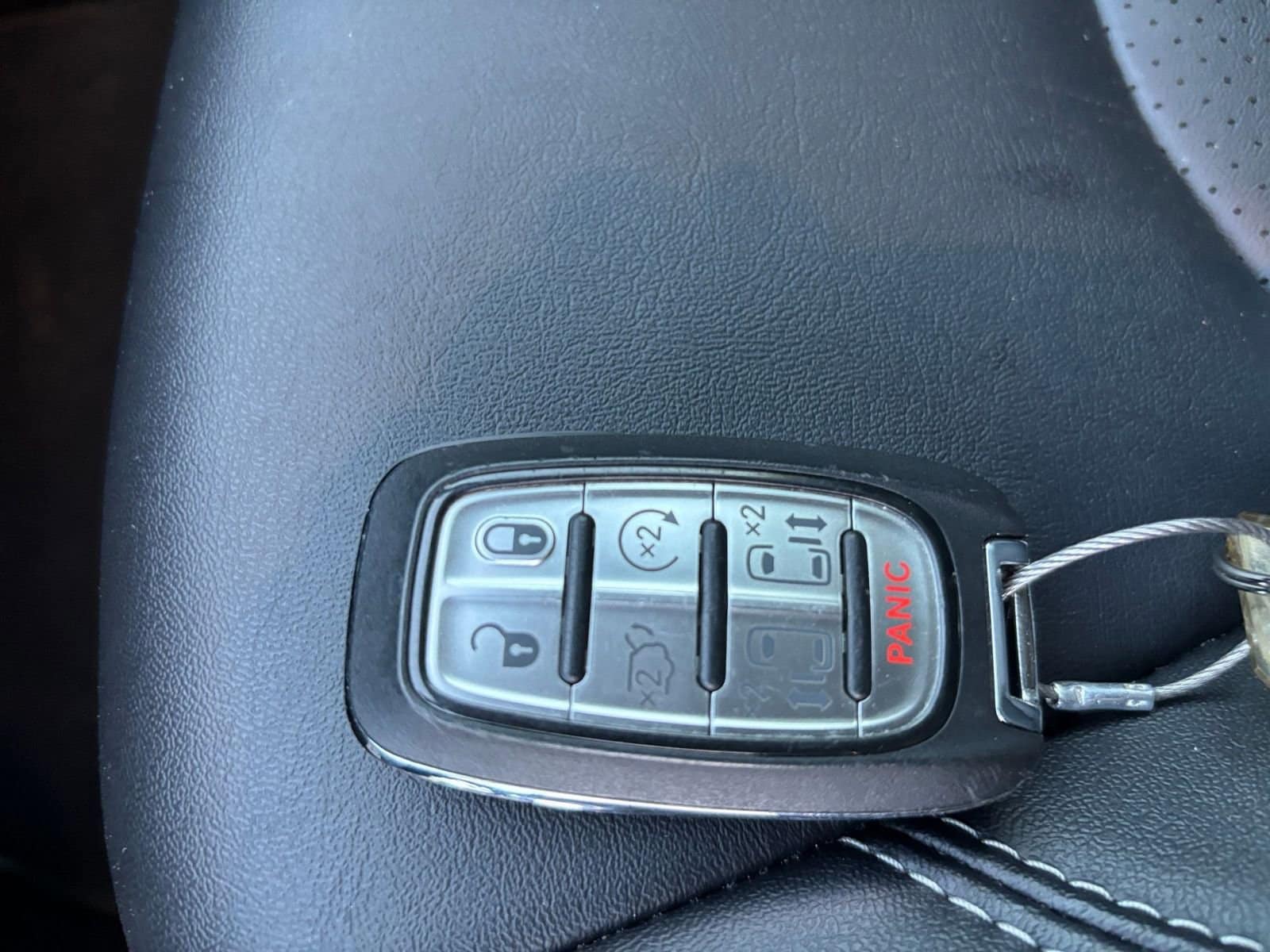 Thumbnail: 2025 Chrysler Pacifica - 21