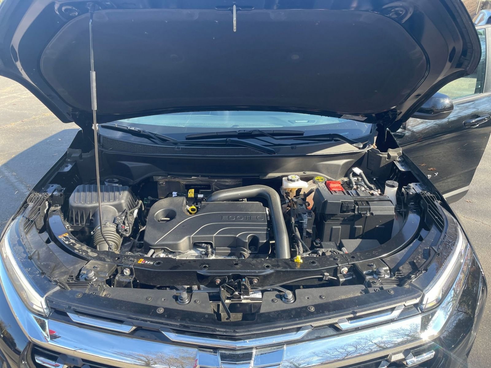 Thumbnail: 2025 Chevrolet Equinox - 28