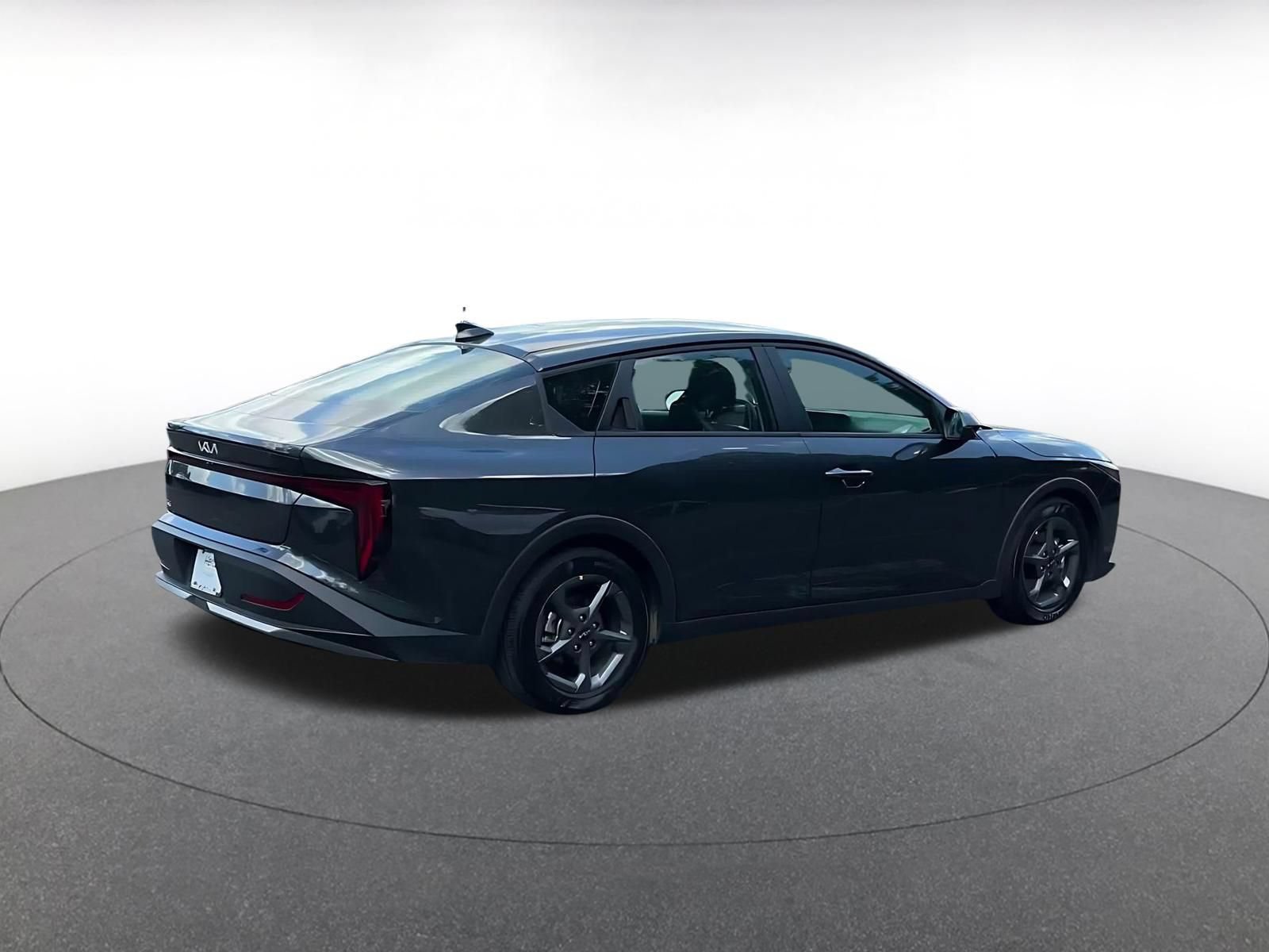 Thumbnail: 2026 Kia K4 - 14