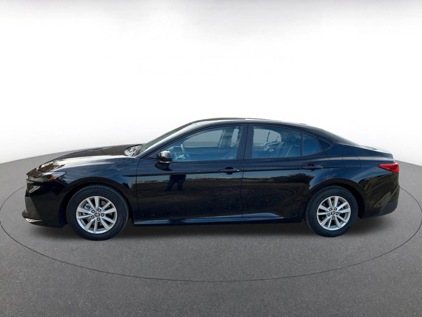 Thumbnail: 2025 Toyota Camry - 8