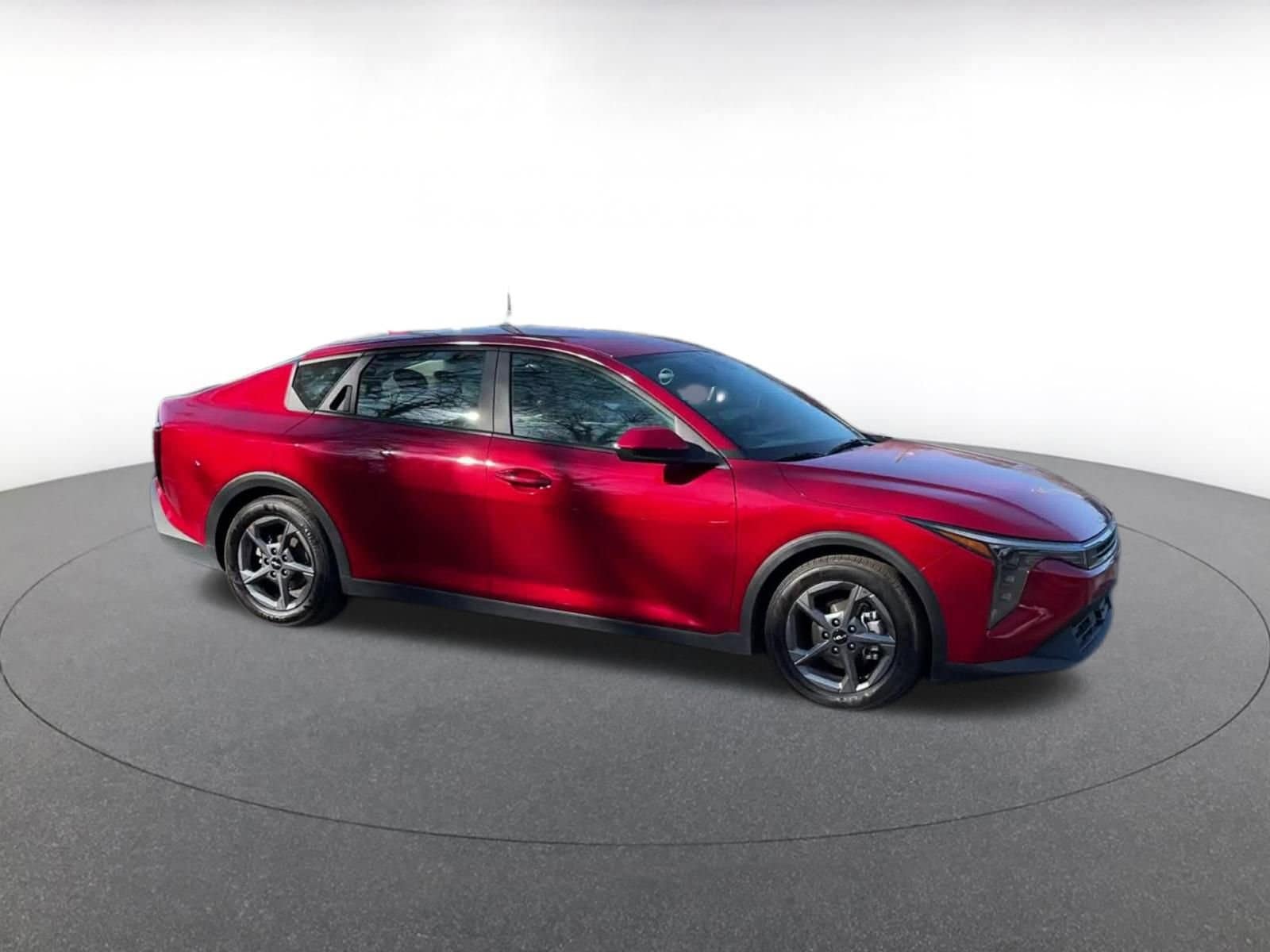 Thumbnail: 2025 Kia K4 - 2