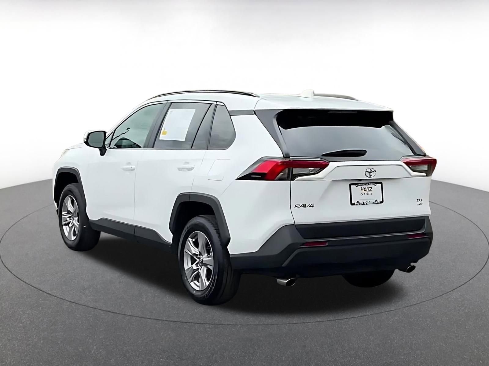 Thumbnail: 2025 Toyota RAV4 - 11