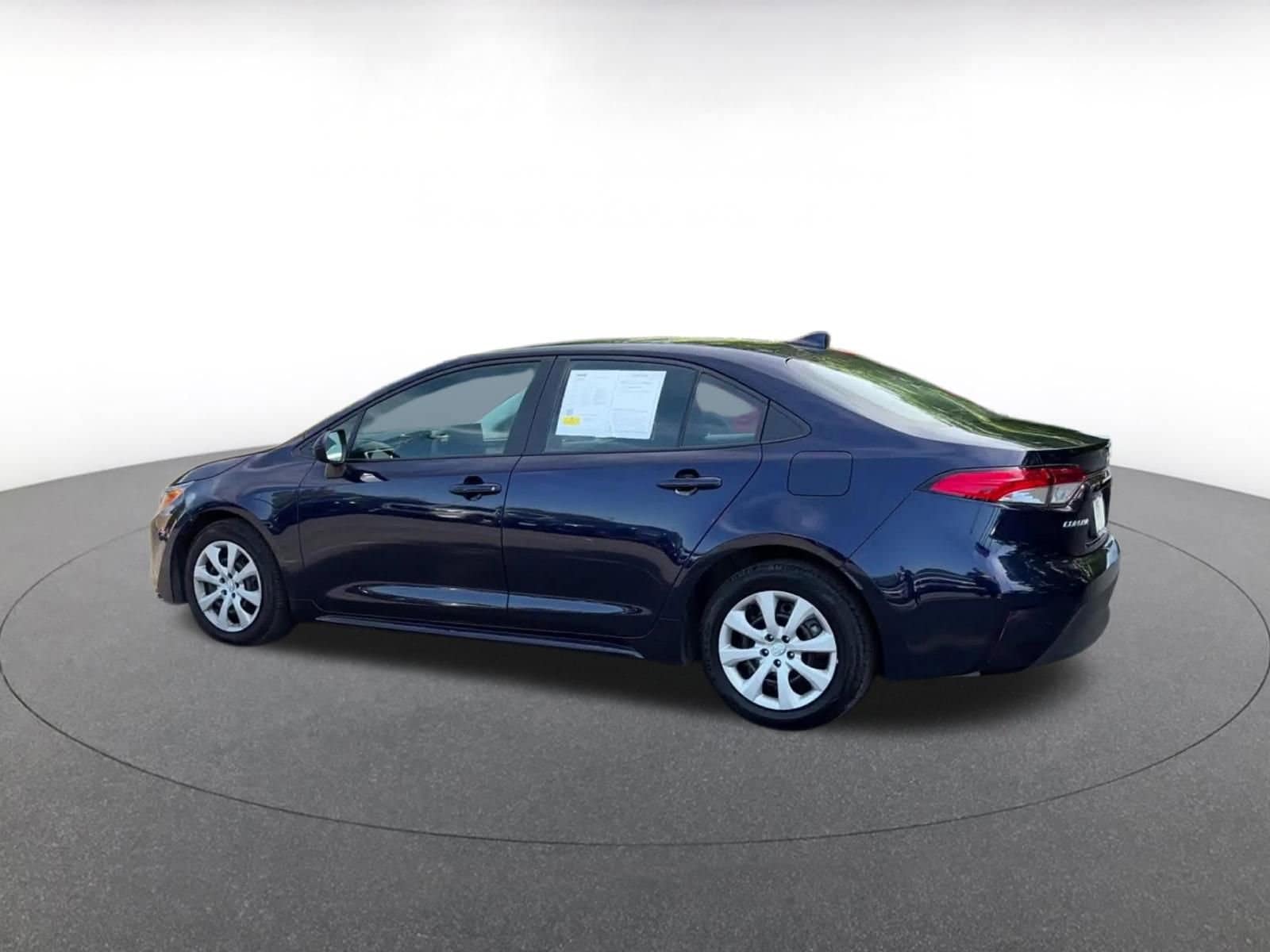 Thumbnail: 2025 Toyota Corolla - 10