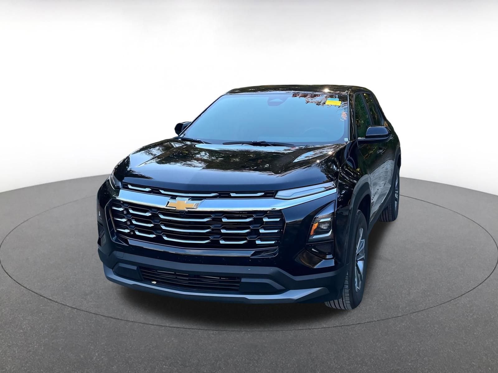 Thumbnail: 2025 Chevrolet Equinox - 4