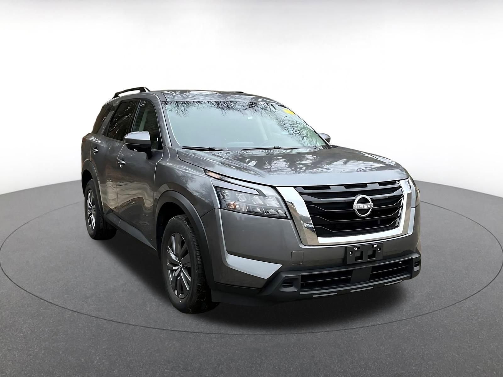 Thumbnail: 2025 Nissan Pathfinder - 1