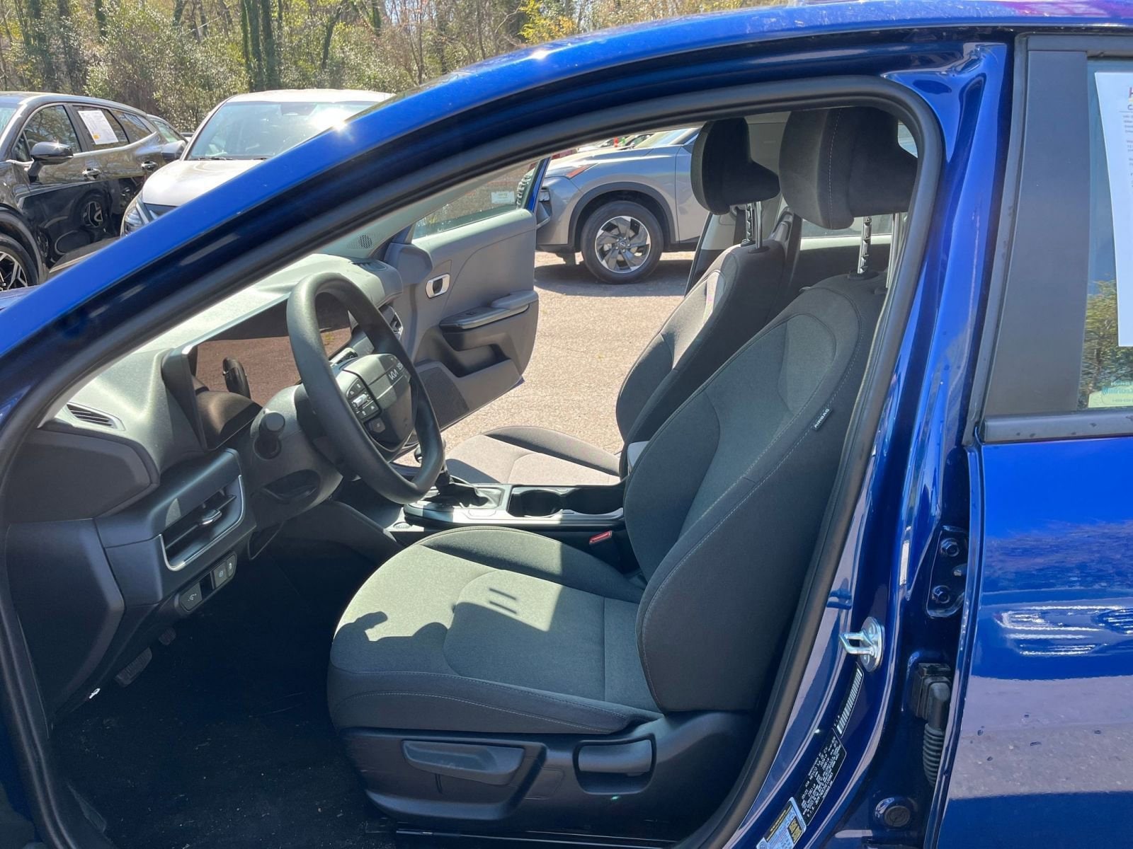 Thumbnail: 2025 Kia K4 - 25