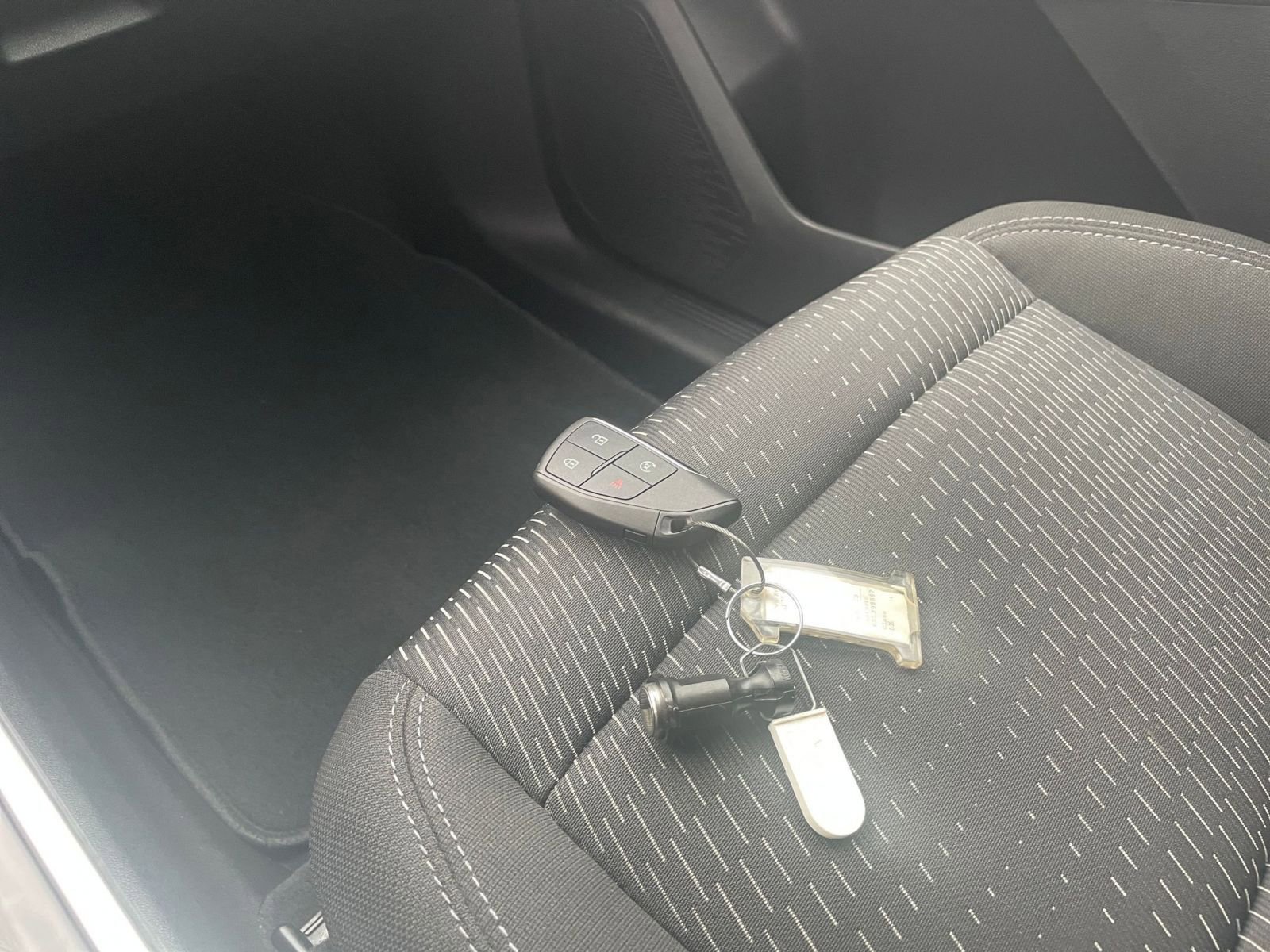 Thumbnail: 2025 Chevrolet Equinox - 21