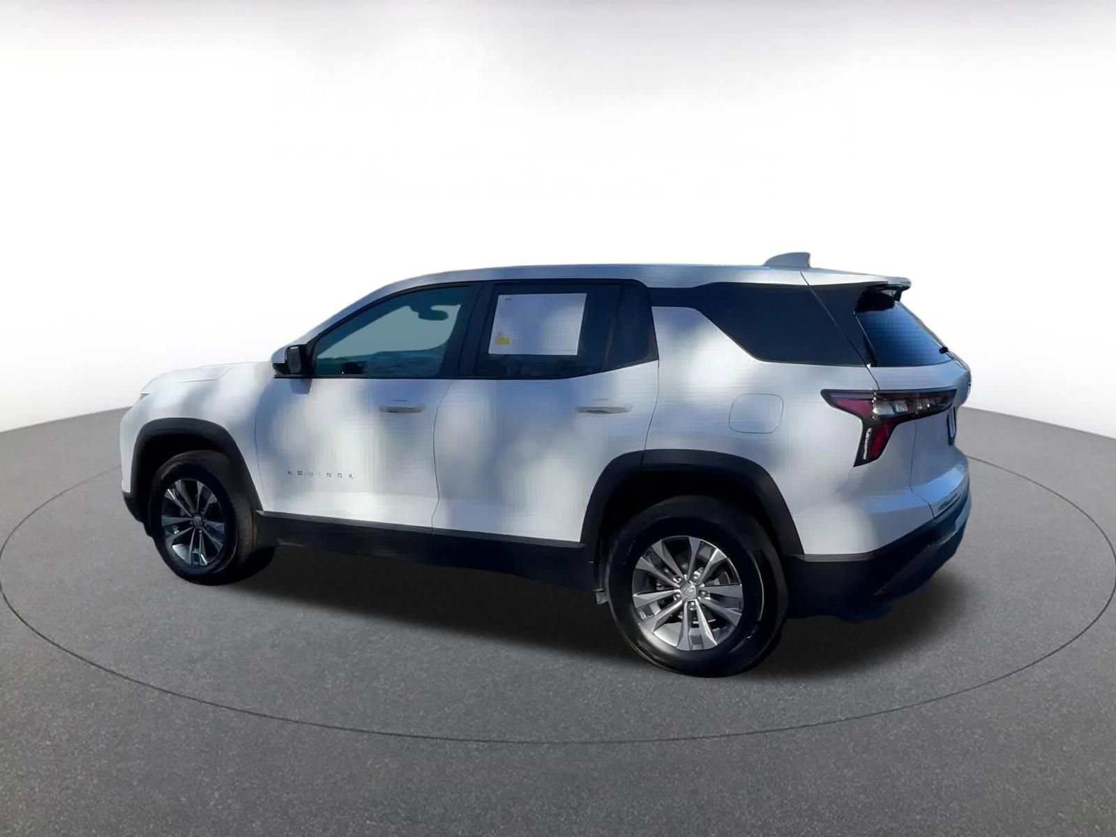 Thumbnail: 2025 Chevrolet Equinox - 9