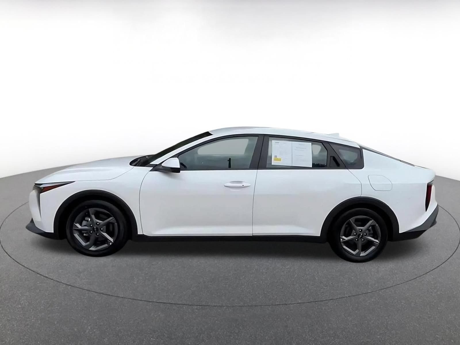 Thumbnail: 2025 Kia K4 - 9