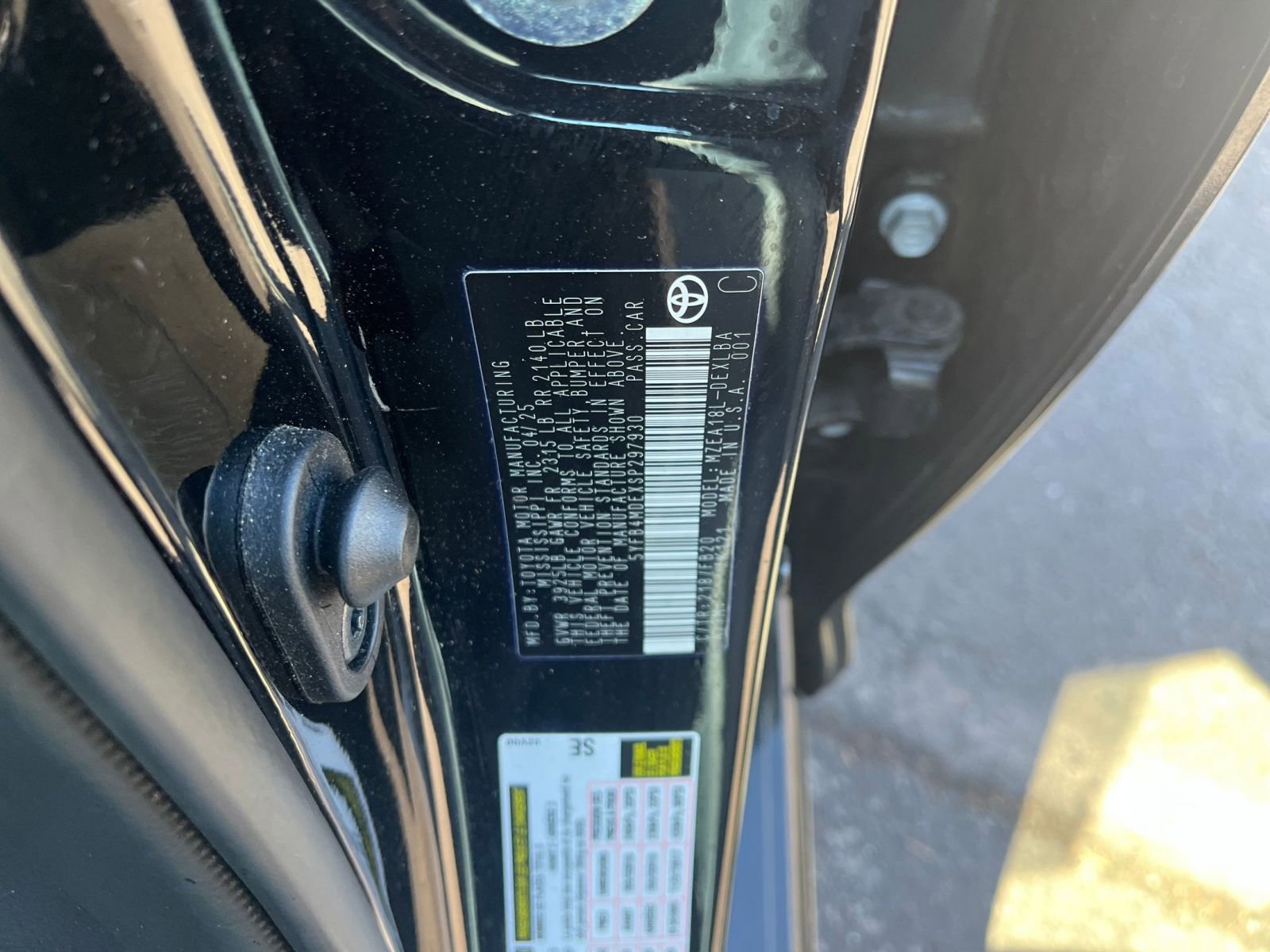 Thumbnail: 2025 Toyota Corolla - 27