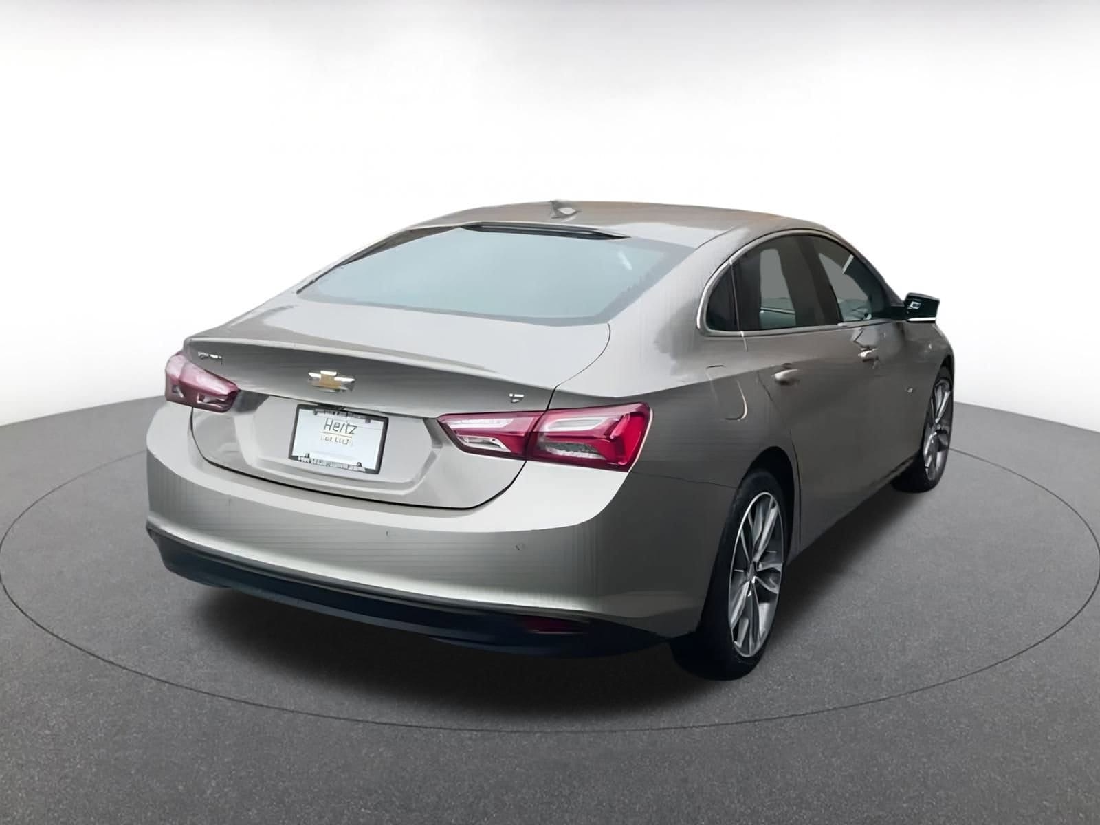 Thumbnail: 2024 Chevrolet Malibu - 12