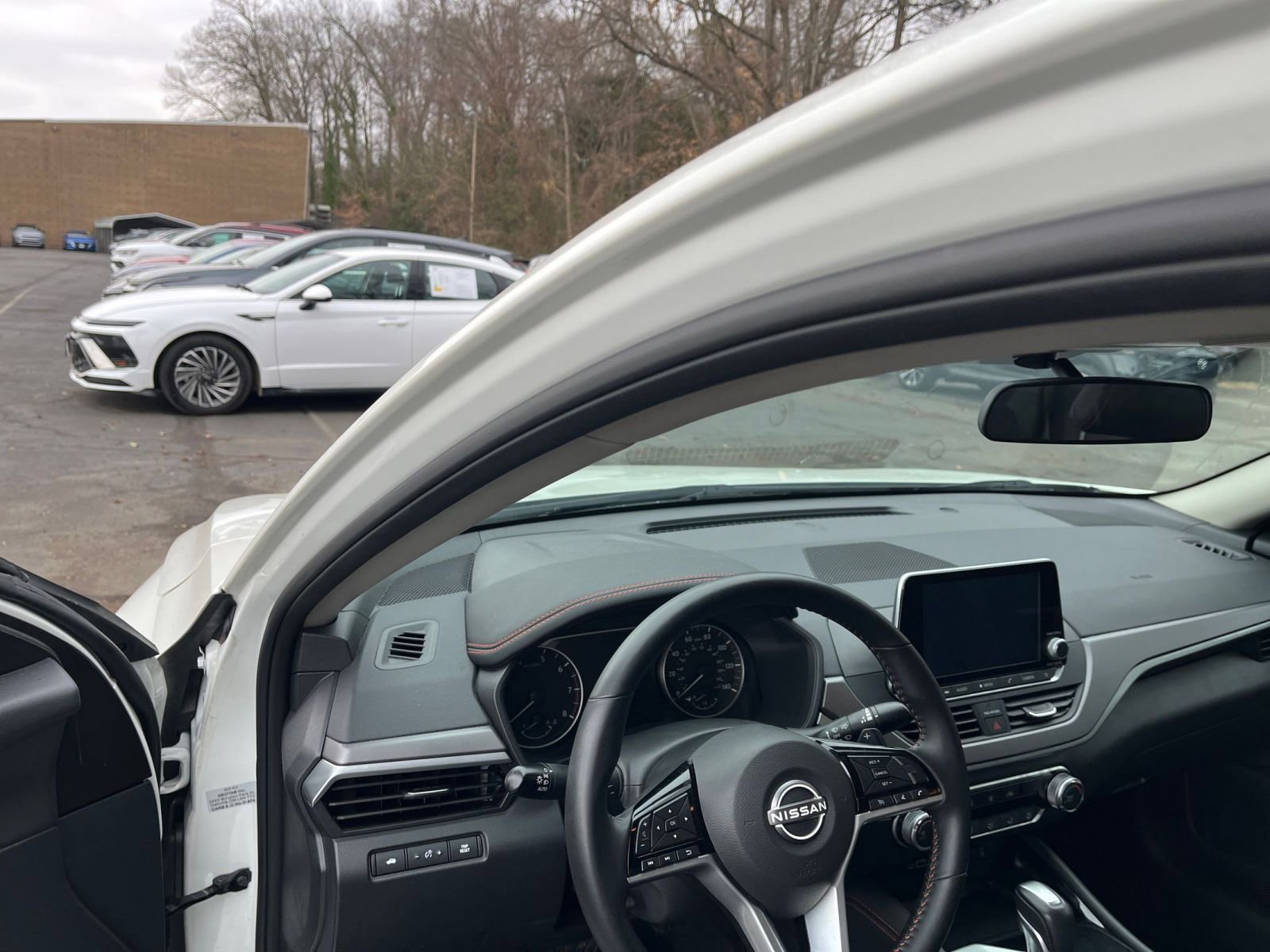 Thumbnail: 2025 Nissan Altima - 34