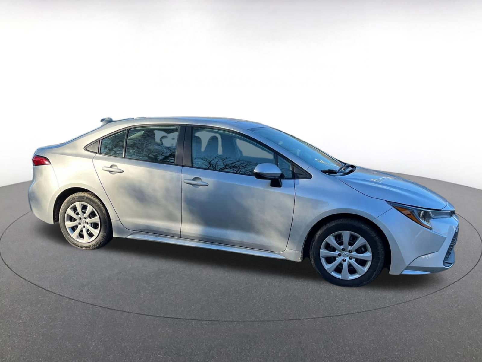 Thumbnail: 2025 Toyota Corolla - 18