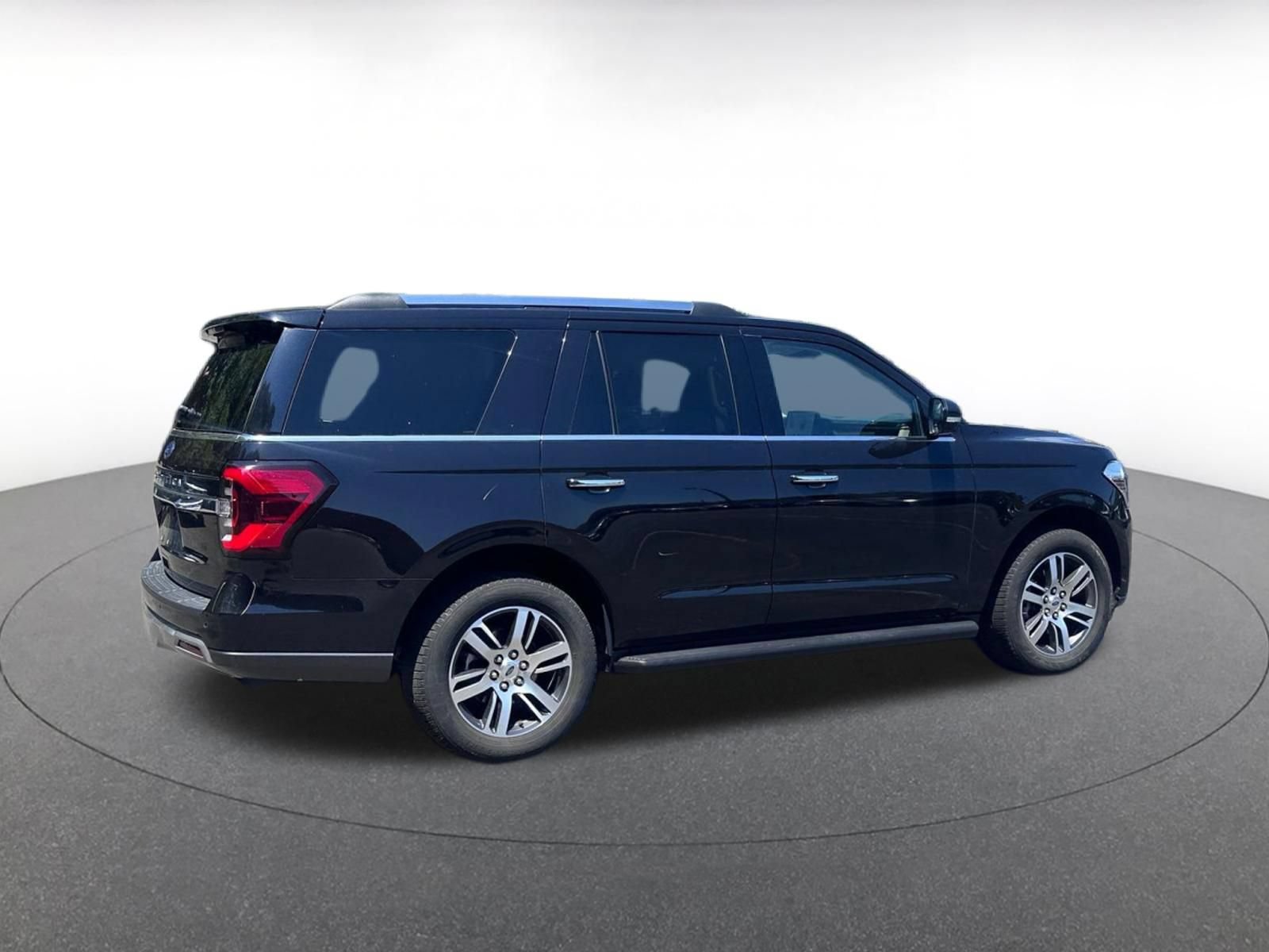 Thumbnail: 2024 Ford Expedition - 18