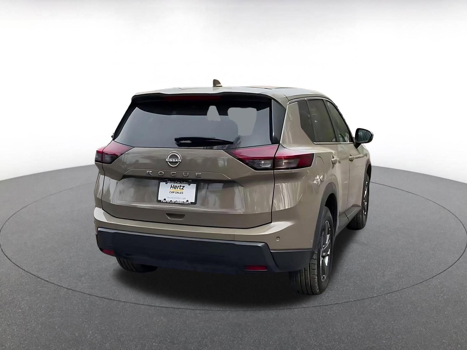 Thumbnail: 2025 Nissan Rogue - 14