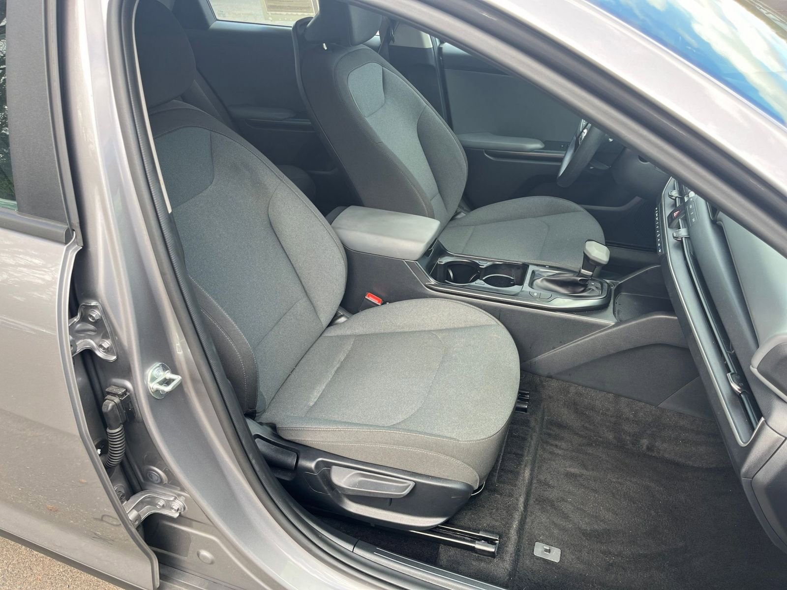 Thumbnail: 2025 Kia K4 - 35