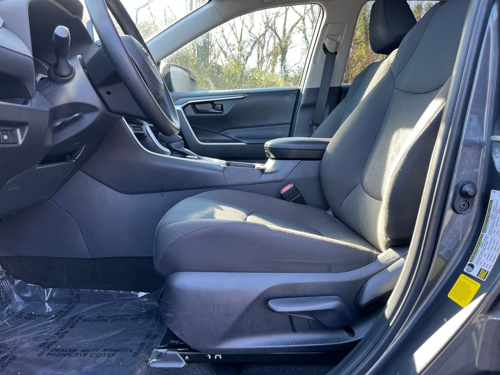 Thumbnail: 2025 Toyota RAV4 - 24