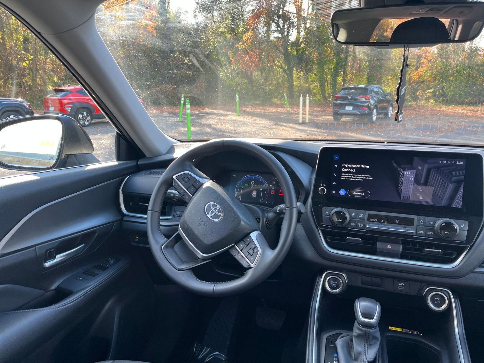 Thumbnail: 2025 Toyota Grand Highlander - 30