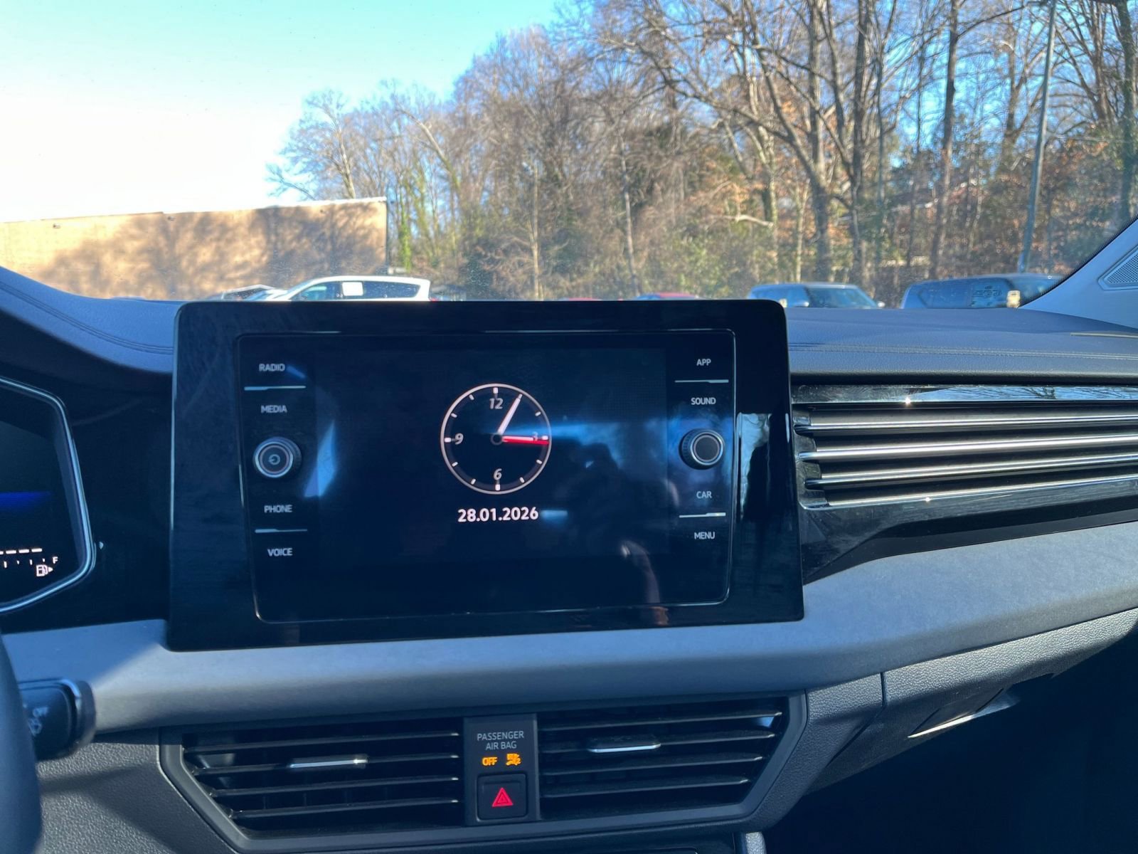 Thumbnail: 2025 Volkswagen Jetta - 17