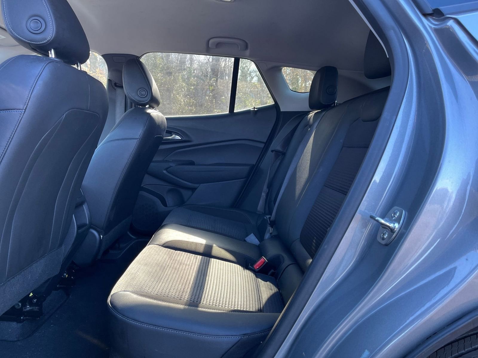 Thumbnail: 2025 Chevrolet Trax - 23