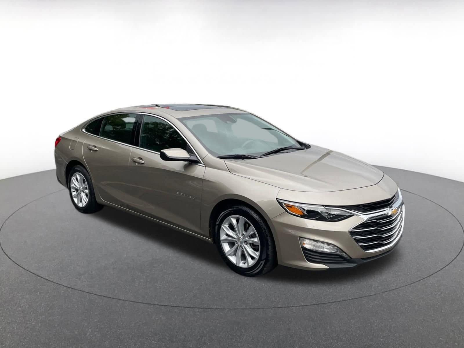 Thumbnail: 2024 Chevrolet Malibu - 1