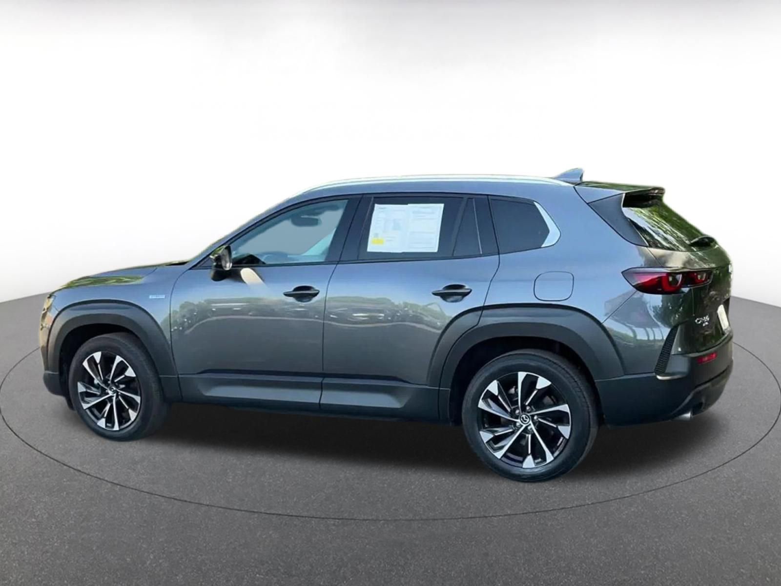 Thumbnail: 2025 Mazda CX-50 - 10