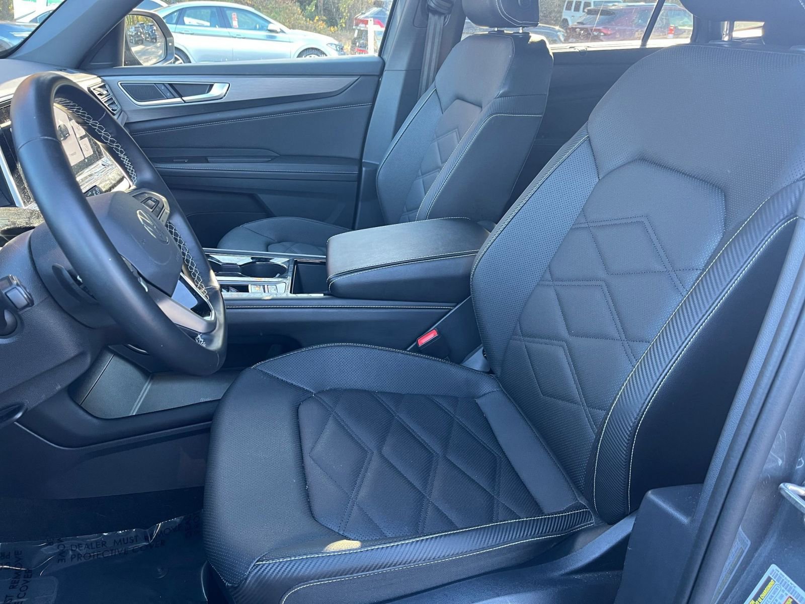 Thumbnail: 2025 Volkswagen Atlas - 32