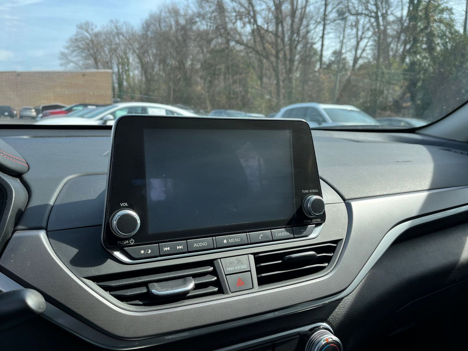 Thumbnail: 2025 Nissan Altima - 17